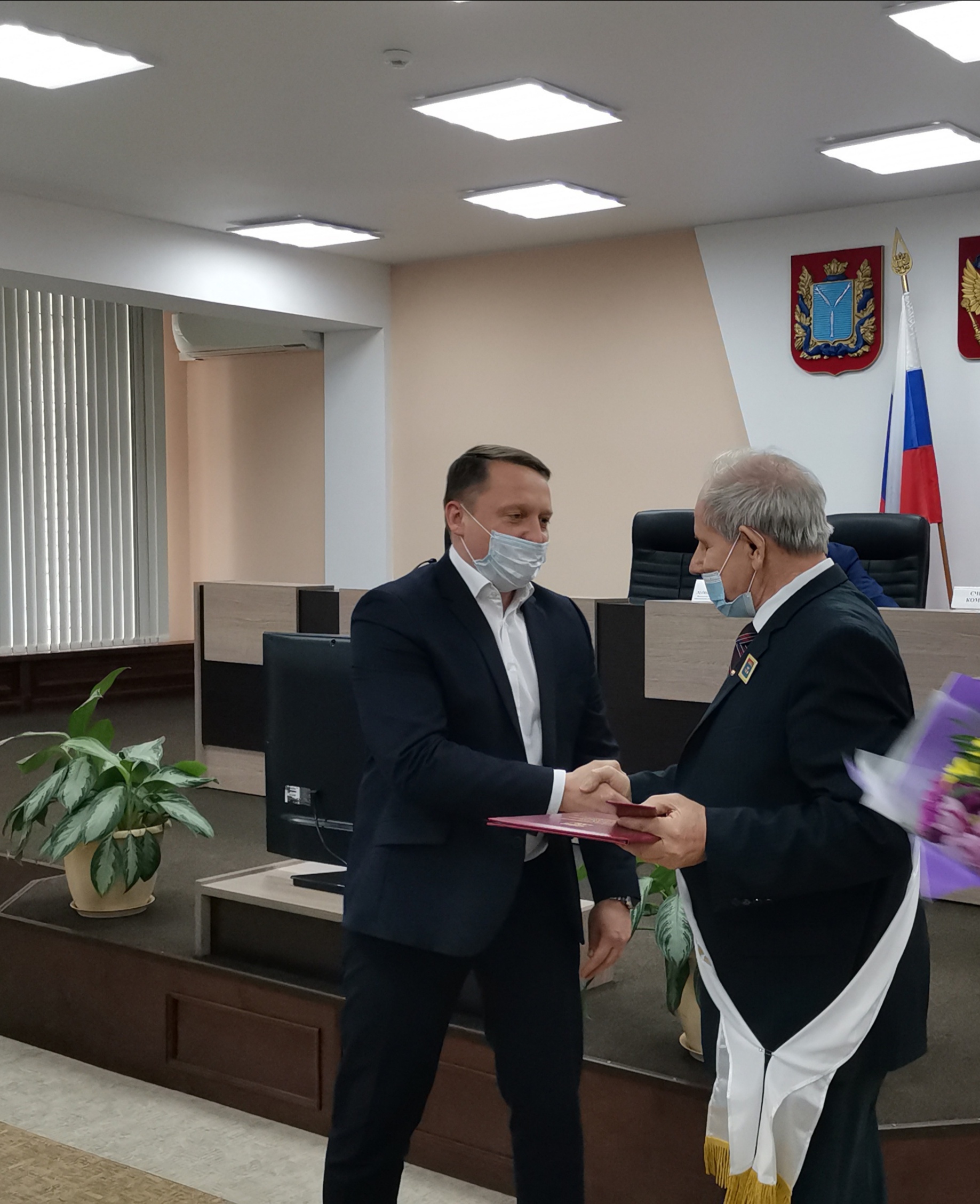 29 января 2021 года депутаты Совета муниципального образования город Балаково вручили звание «Почетный  гражданин города