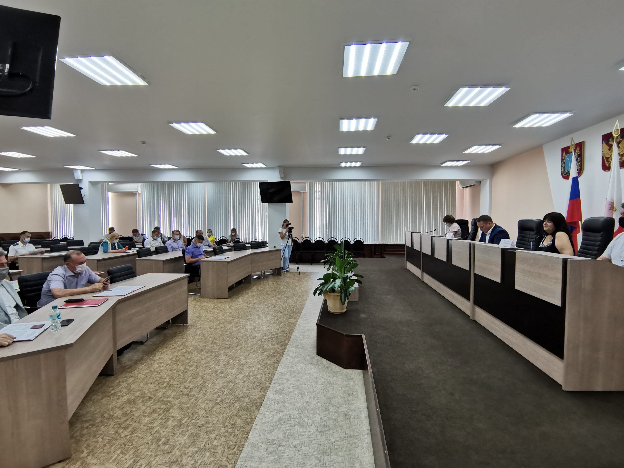 25 июня 2021 года состоялось заседание комитета и Совета МО город Балаково. Депутаты рассмотрели 7 вопросов: